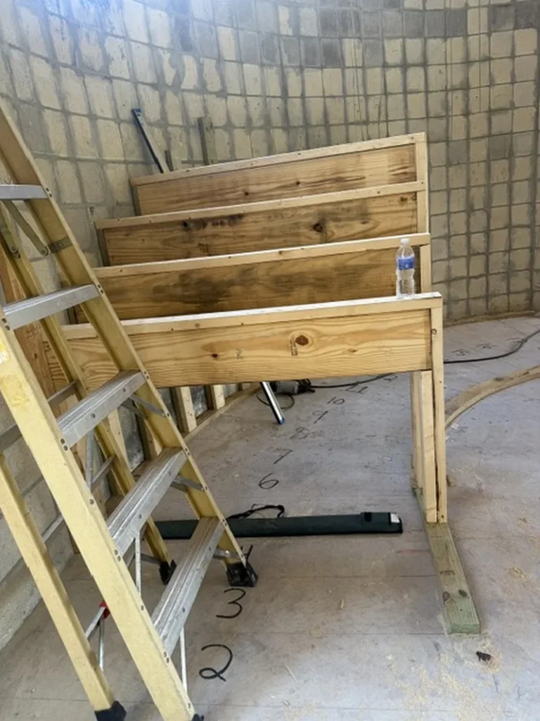 KOA Radius Stair Case 3