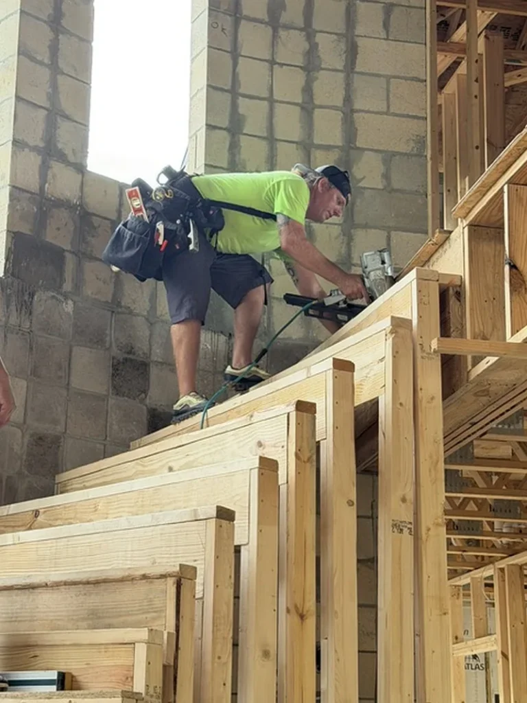 KOA Radius Stair Case 8